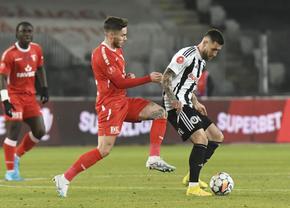 Final neașteptat în U Cluj - UTA Arad, știm cine e lider după această etapă » Jucătorul amendat de Mircea Rednic a reușit un gol FABULOS