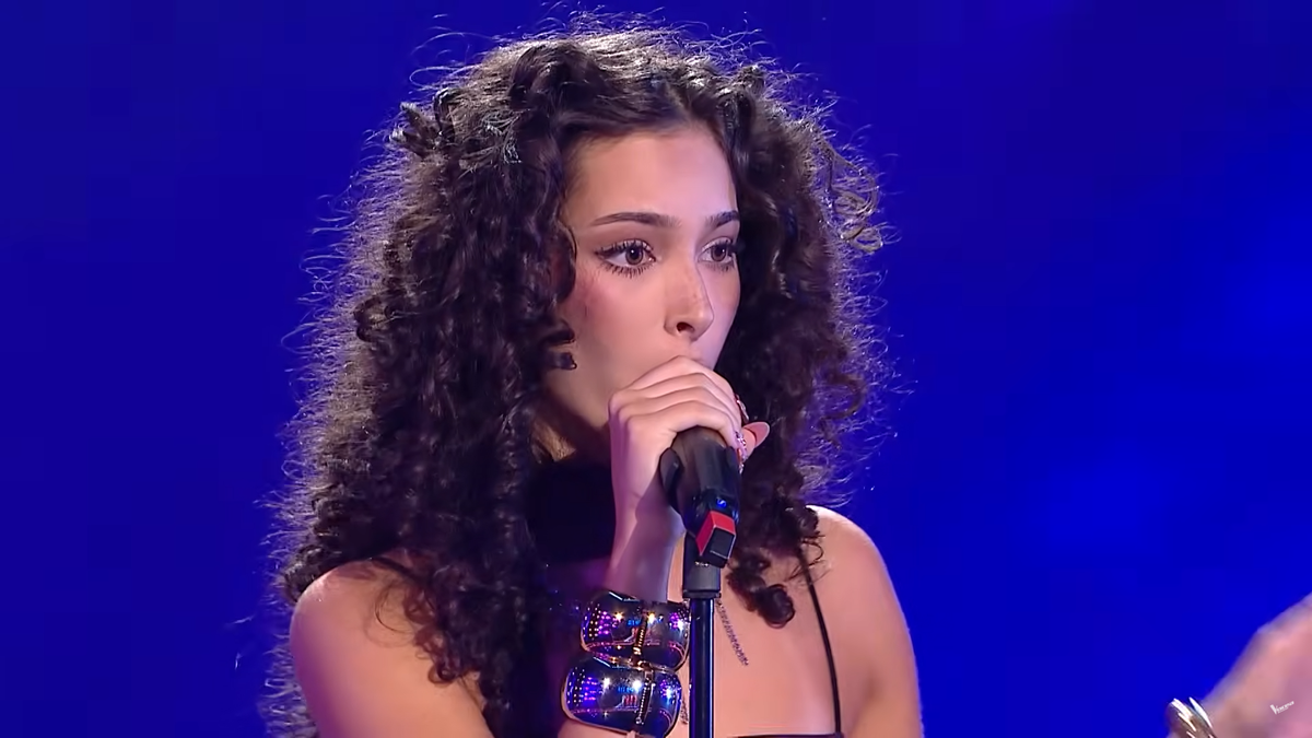 Eva Nicolescu, Vocea României