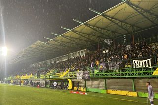 Au citat din Eugeniu Carada » Surprinzătorul banner afișat la meciul din Cupă: „Pentru o Românie liberă...”