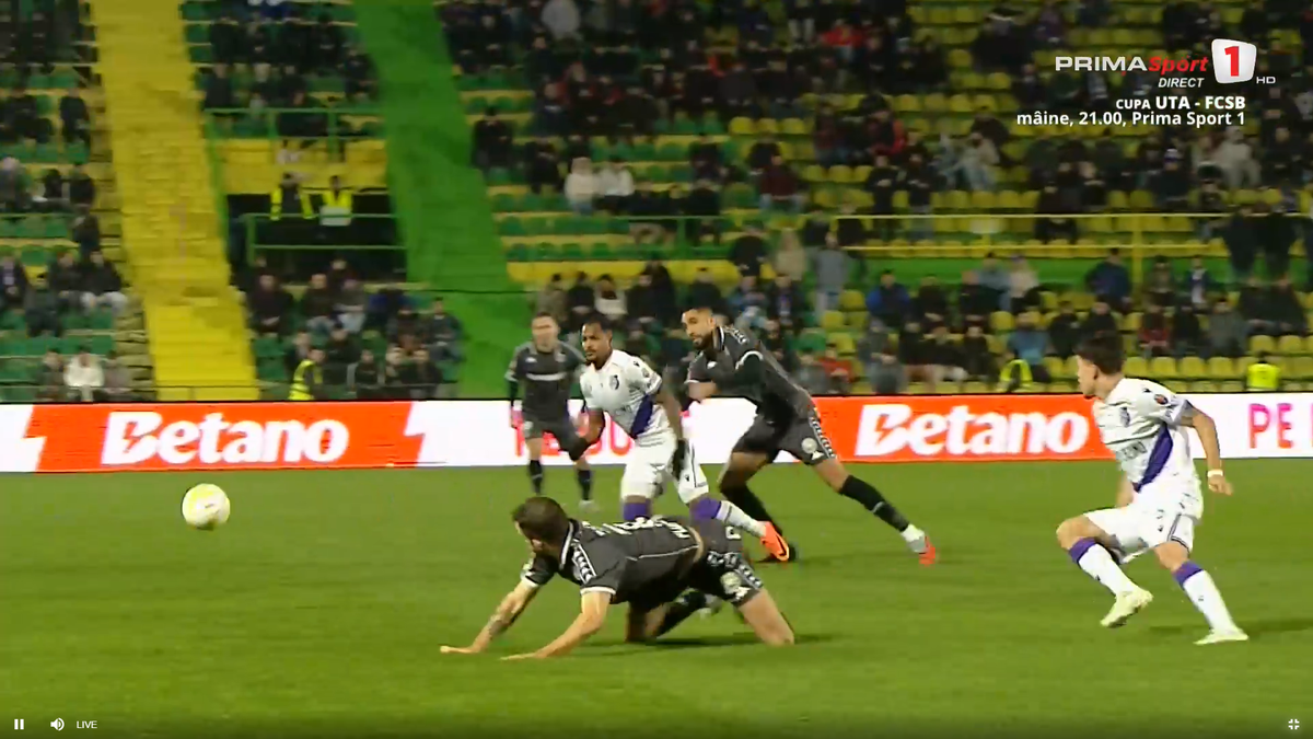 Leo Bolgado, eliminat în Argeș - Rapid