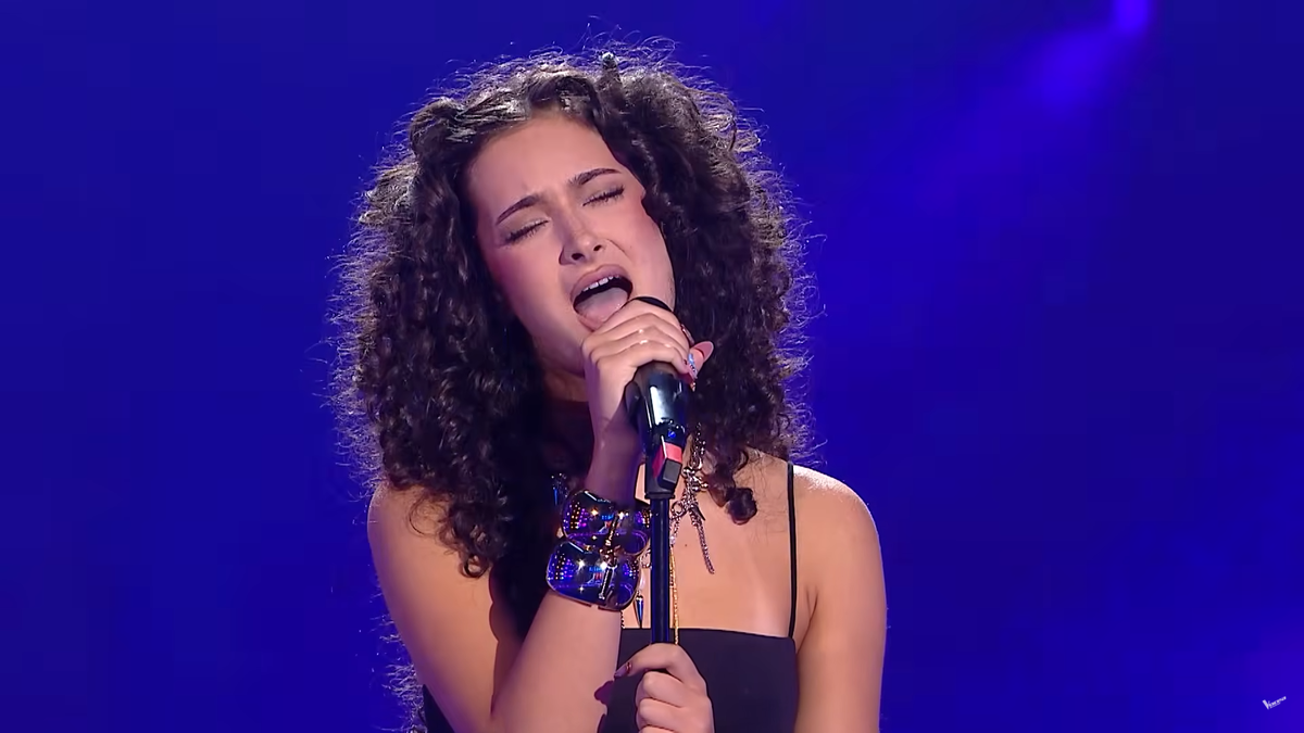 Eva Nicolescu, Vocea României