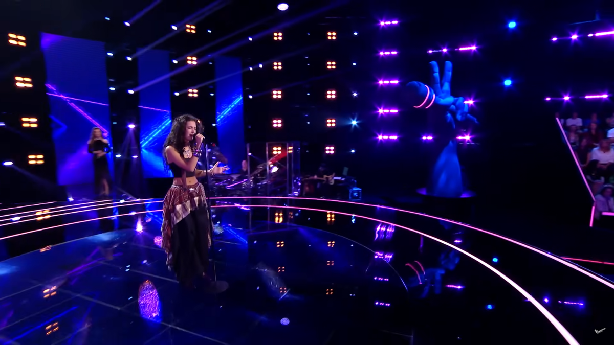 Eva Nicolescu, Vocea României