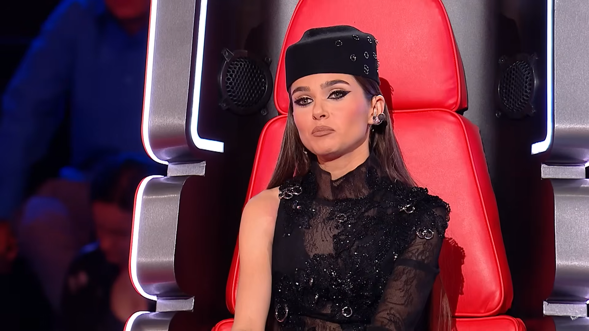 Eva Nicolescu, Vocea României