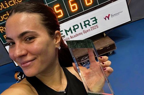 Gabriela Ruse cu trofeul de la Trnava Foto: Instagram