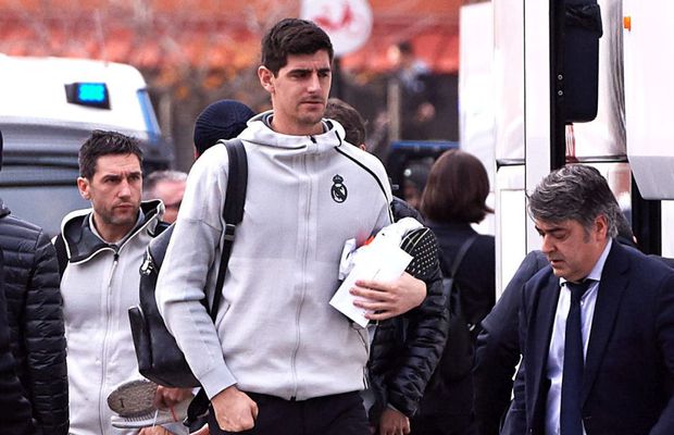 Mai rău ca-n telenovele! Thibaut Courtois a lăsat-o însărcinată pe vecina căsătorită, în timp ce soția lui aștepta un copil