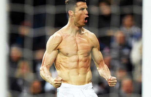 Cristiano Ronaldo pus la RESPECT de Raphael Varane la un antrenament: „Nu era momentul să mă las călcat în picioare”