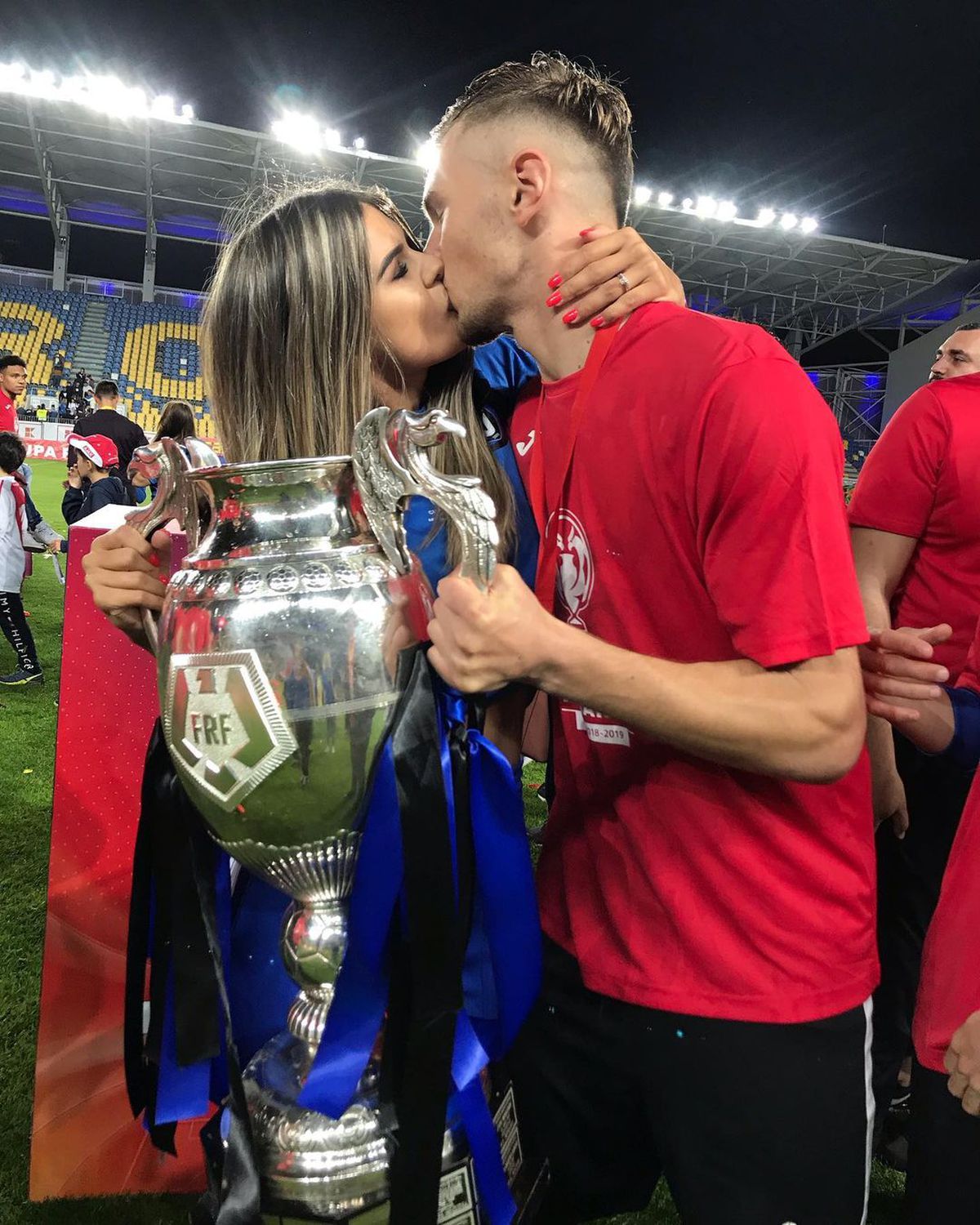 FOTO Vanessa Mara, soția lui Dennis Drăguș