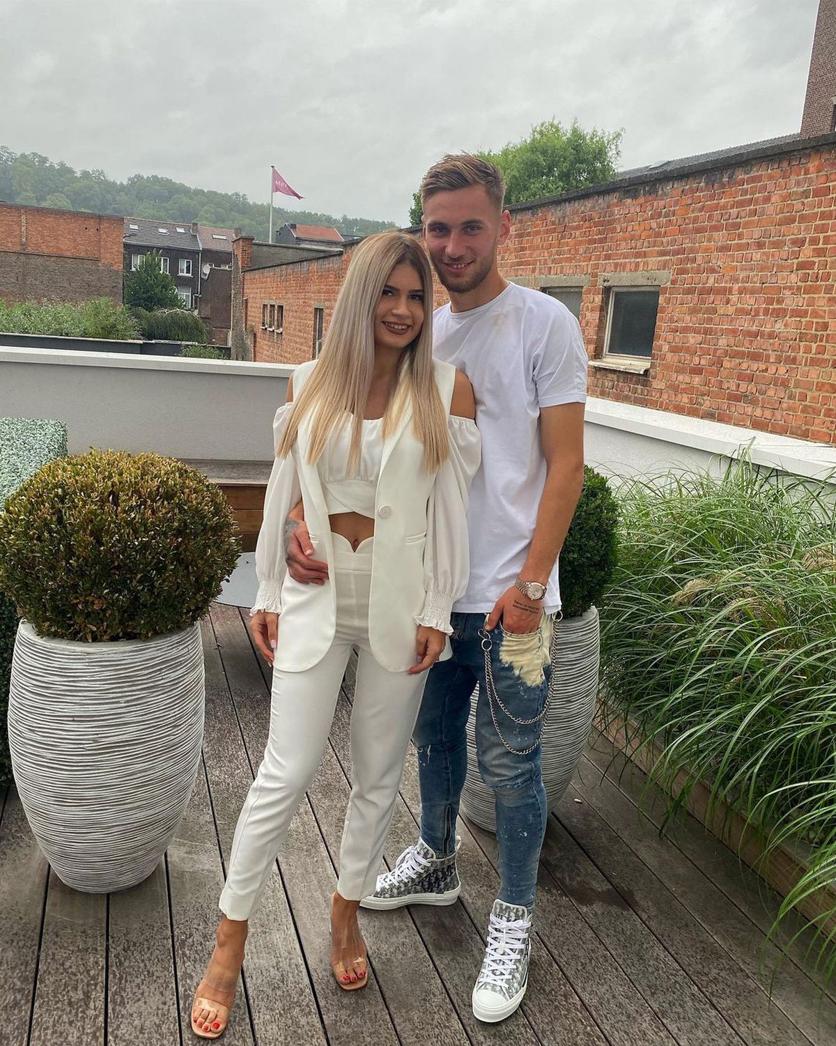 Povestea dureroasă a prăbușirii unui fotbalist de top. VIDEO INCREDIBIL » Părinții îl imploră în lacrimi să le vorbească, el răspunde: "Jigniri, teroare, circ, păcănele"