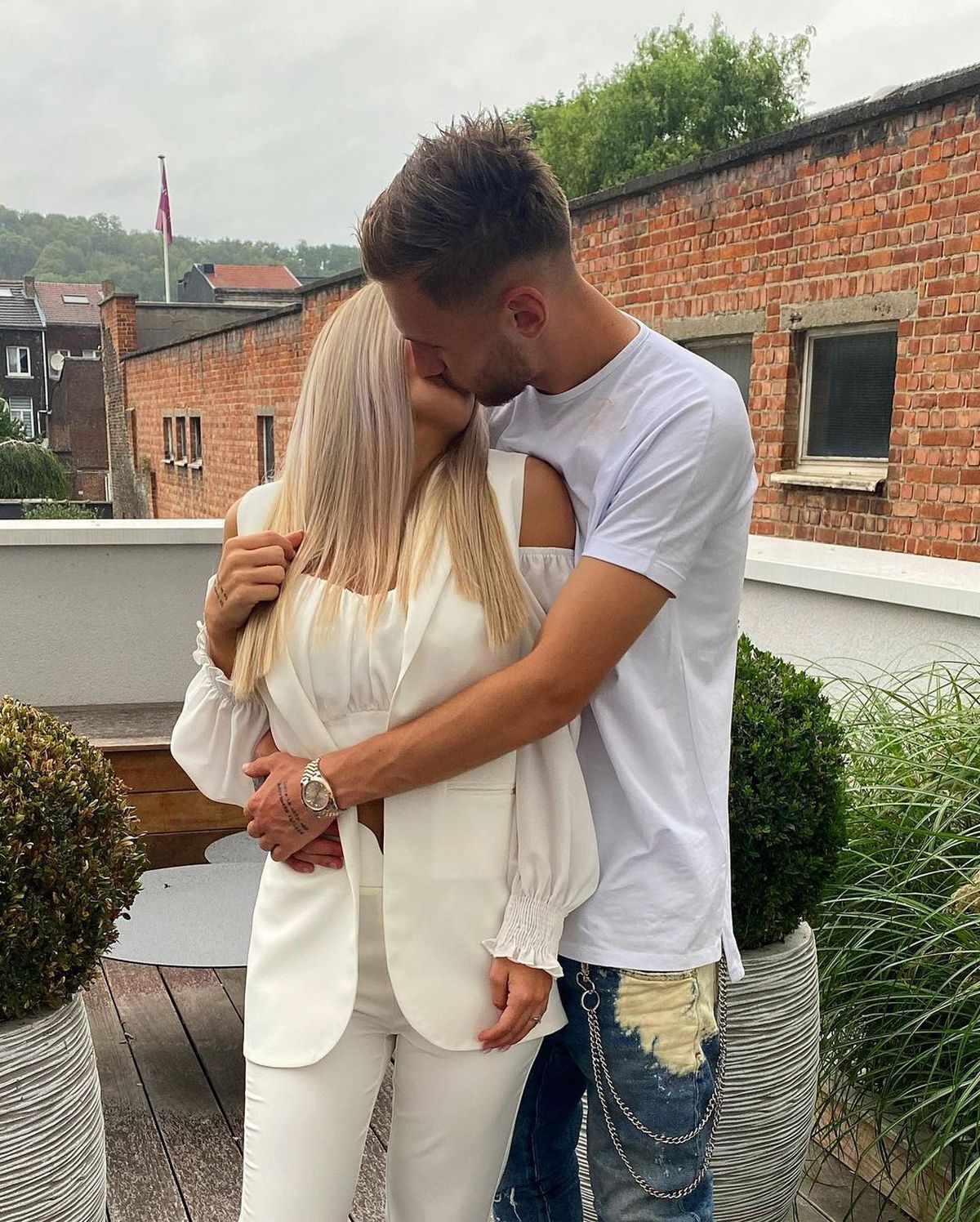 FOTO Drăguș dă lovitura pe plan personal! Anunțul făcut de fotbalist și de iubita lui