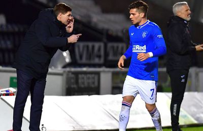 L-a contestat pe Ianis Hagi, acum își scoate pălăria în fața românului după Rangers - Celtic: „Starul meciului! A făcut diferența!”