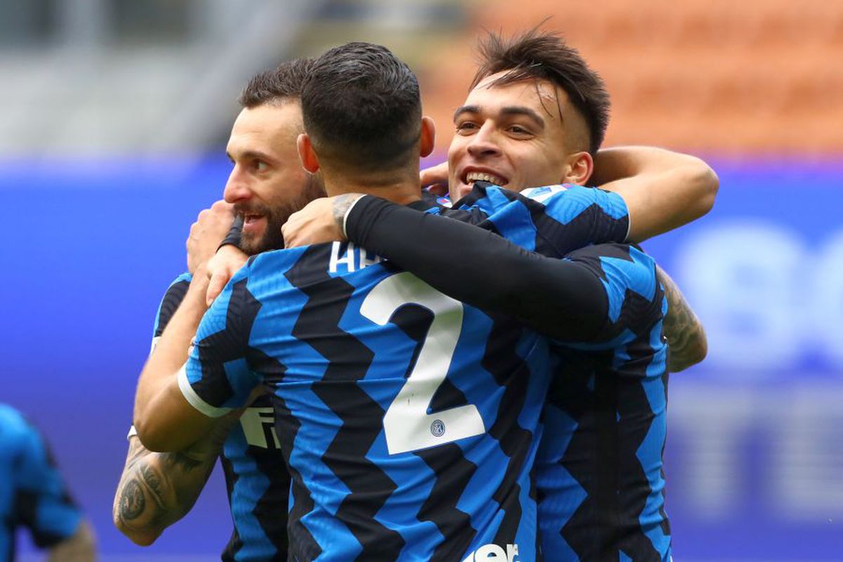 INTER - CROTONE 6-2. Ionuț Radu și Denis Drăguș, martori la spectacolul cu 8 goluri din Serie A