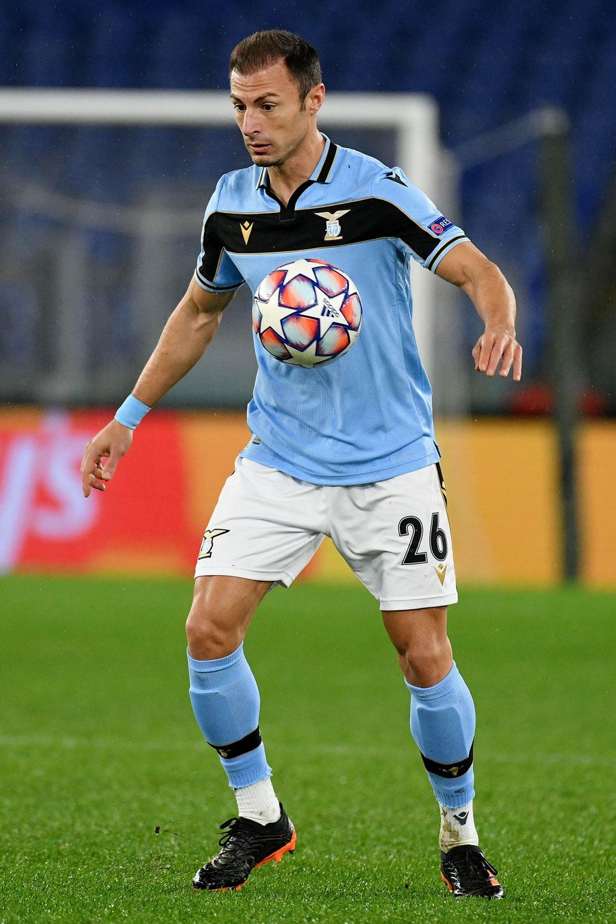 Ștefan Radu evoluează la Lazio din ianuarie 2008 FOTO GettyImages Ștefan Radu evoluează la Lazio din ianuarie 2008 FOTO GettyImages