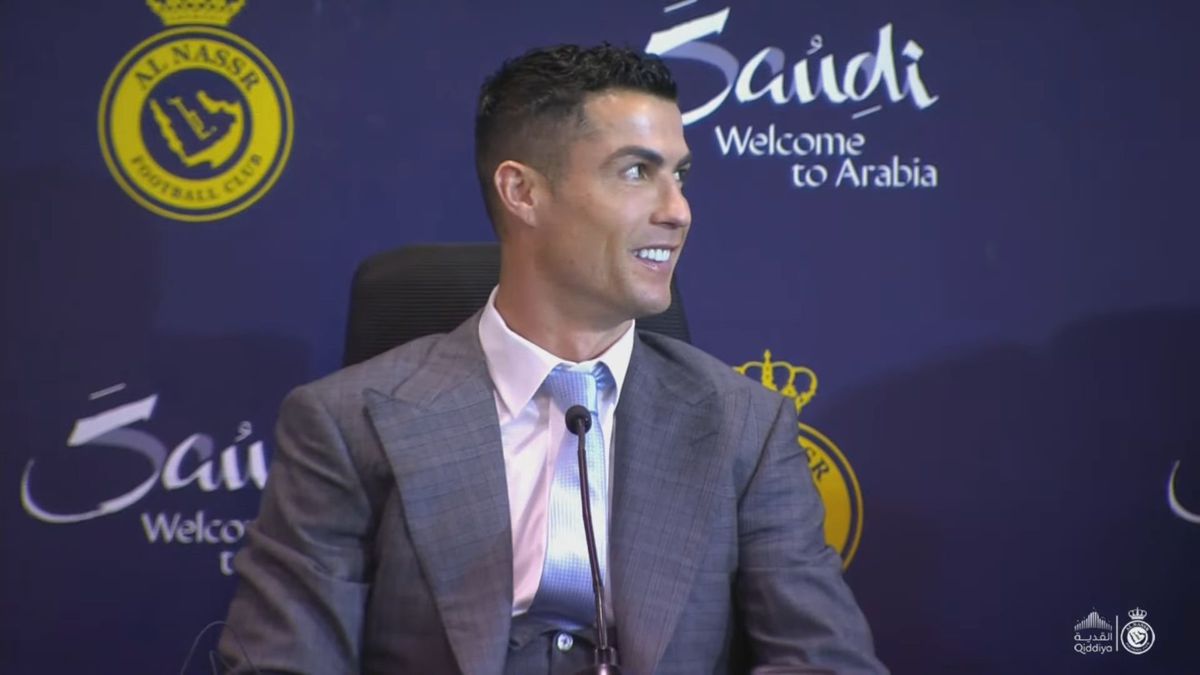 Ce gafă! Cristiano a greșit numele țării în care s-a transferat, chiar în conferință » N-a nimerit nici măcar continentul