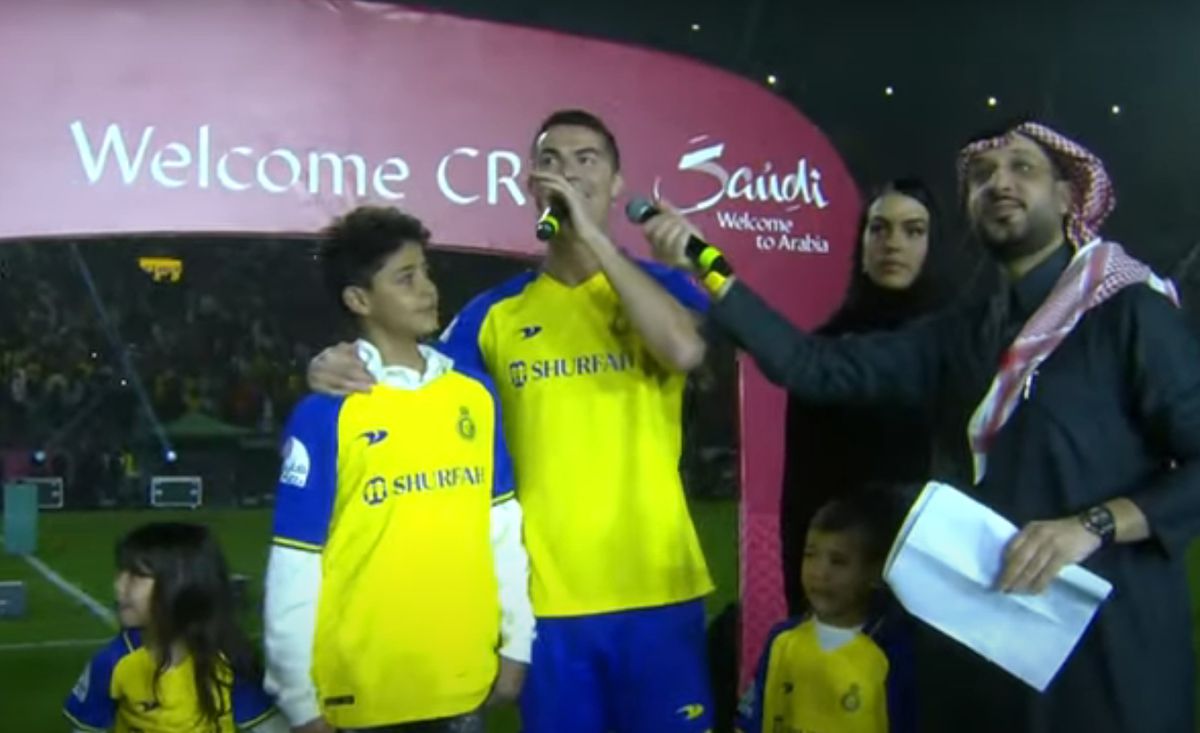 Ce a strigat Cristiano Ronaldo în arabă, la prezentarea la Al Nassr » Inițial a uitat cuvintele