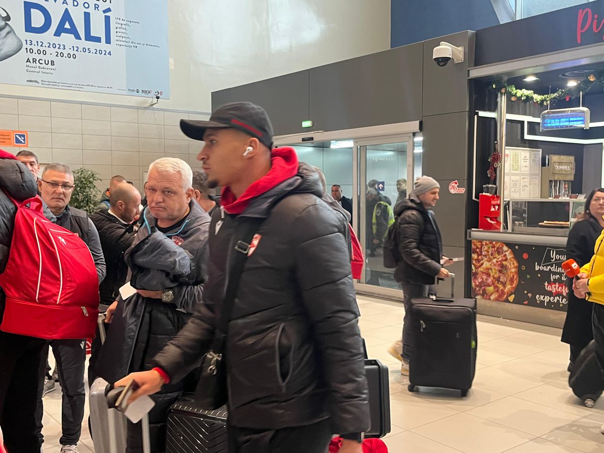 Dinamo a plecat în cantonament în Turcia