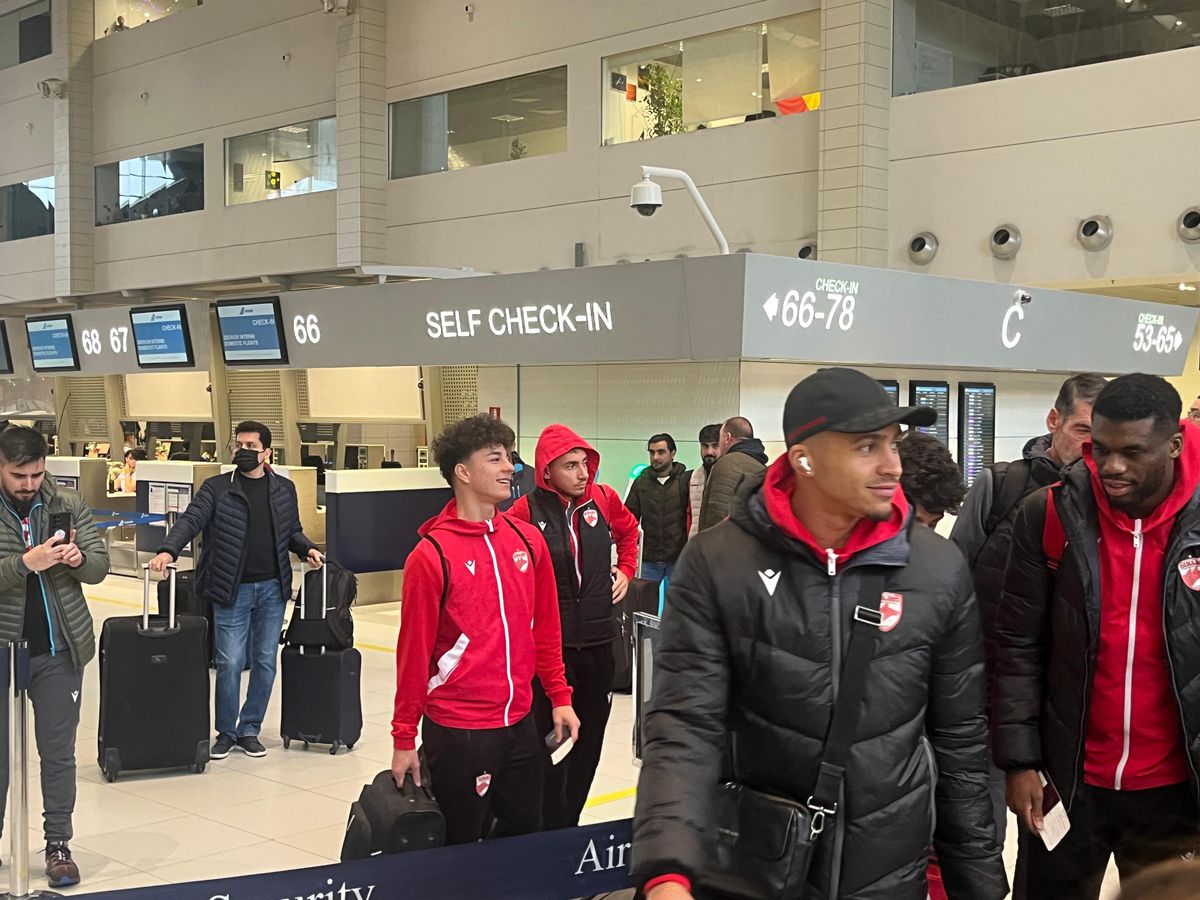 Dinamo a plecat în cantonament în Turcia