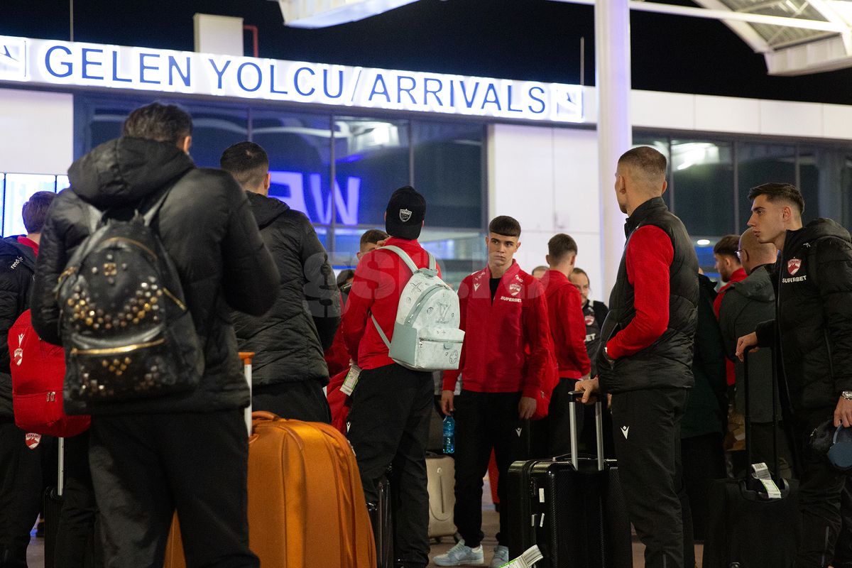 Dinamo a ajuns în Antalya » Din Turcia, „câinii” anunță categoric: „Locul nostru e în play-off!”