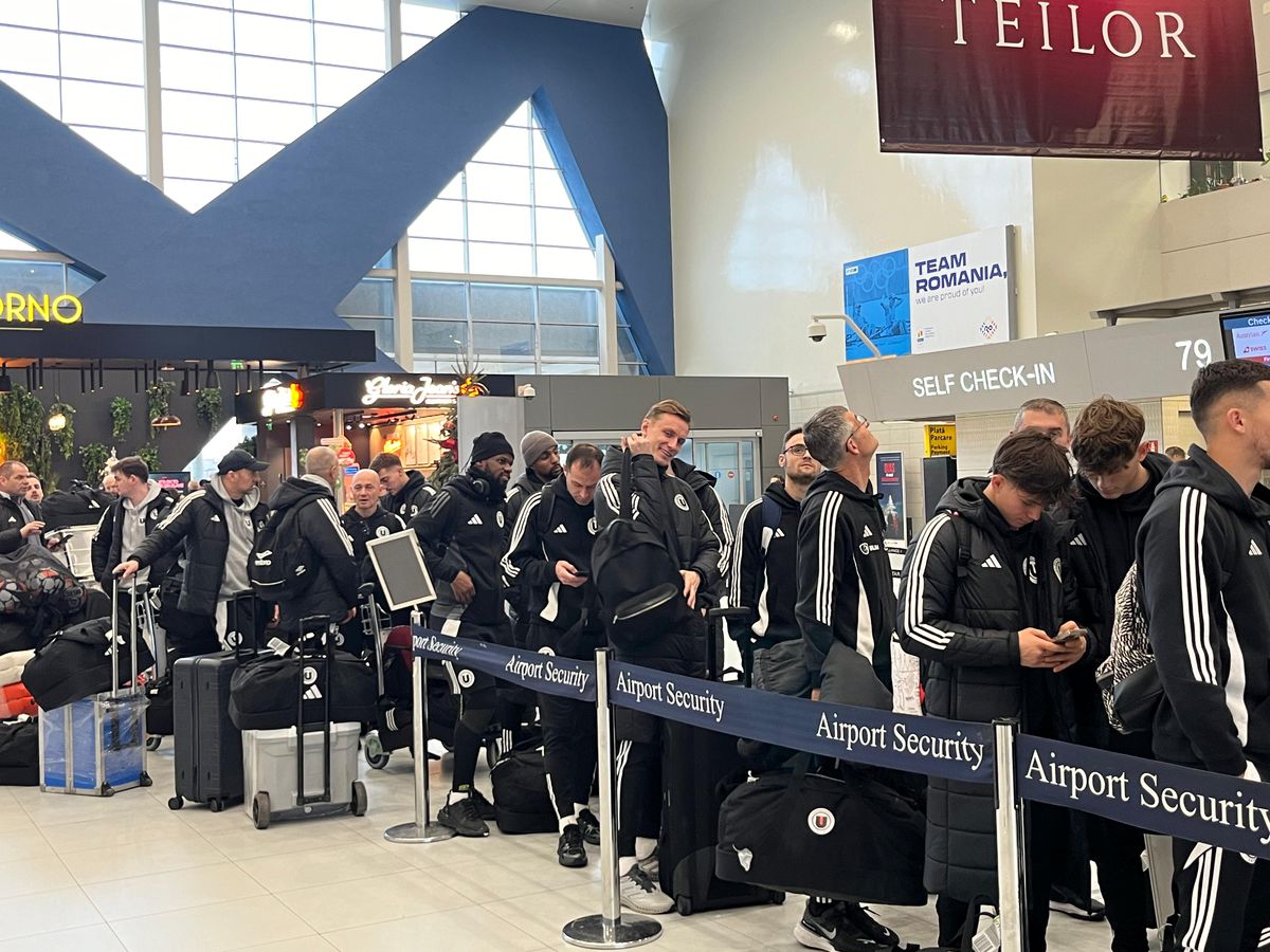 4 echipe din Superliga, în același avion spre Antalya » Surpriză în bagaj: „Mi-am luat cartea despre Rusia. Confirmă ce bănuiam”