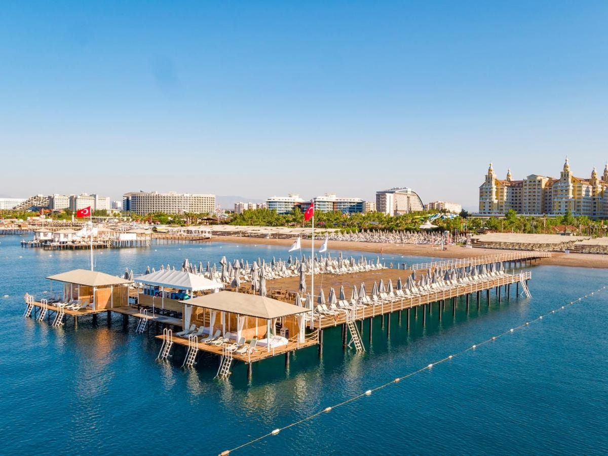 Sibienii, start în 2025 » Hotel de 5 stele și 3 amicale în Antalya + revine Jovan Markovic