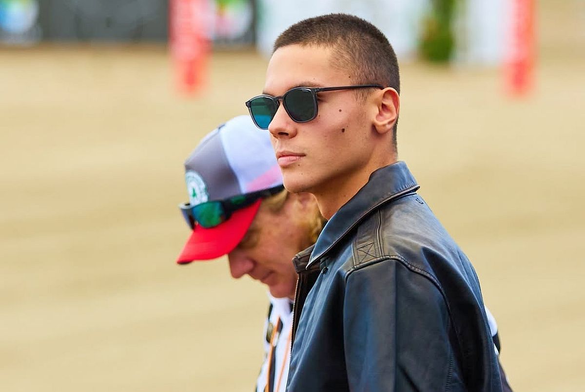 David Popovici a semnat: „Contract până în 2028”