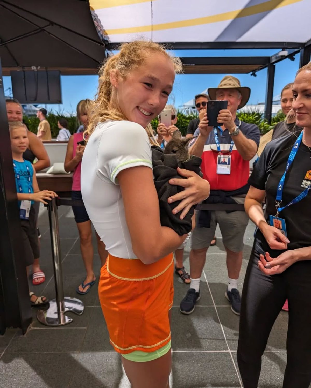 Mirra Andreeva imagini diverse