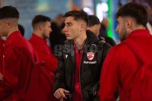 Dinamo a ajuns în Antalya » Din Turcia, „câinii” anunță categoric: „Locul nostru e în play-off!”