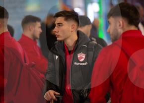 Dinamo a ajuns în Antalya » Din Turcia, „câinii” anunță categoric: „Locul nostru e în play-off!”