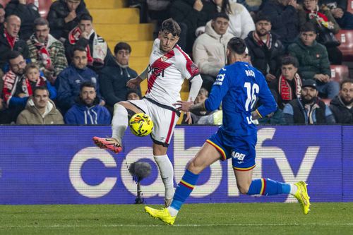 Andrei Rațiu a început anul cu stângul la Rayo Vallecano