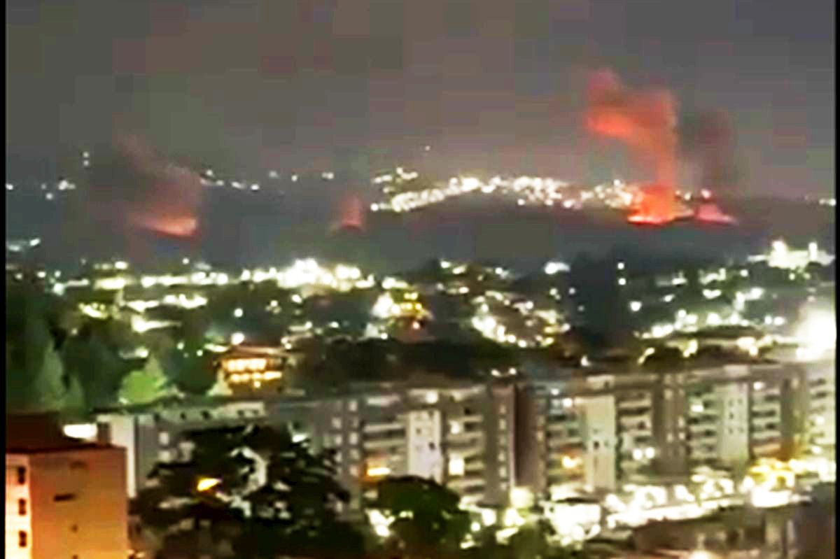 În timp ce Trump posta imagini cu Maduro, în Venezuela se făcea anunțul care poate duce la scenariul din 2003