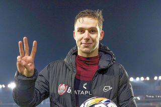 Louis Munteanu a ajuns la club și urmează să fie prezentat oficial: „L-au primit foarte bine”