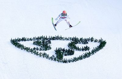 Etapa 3 în Turneul celor 4 Trambuline: Prevc a dezamăgit complet la Innsbruck, austriecii au dominat acasă
