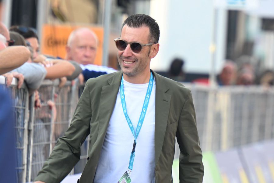 Cum îl vede un câștigător al celor trei Mari Tururi pe Tadej Pogacar: „Acolo nu este de ajuns forța pură”