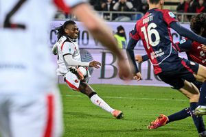 Milan a trecut în frunte, însă Allegri avertizează: „E devreme să vorbim despre asta”