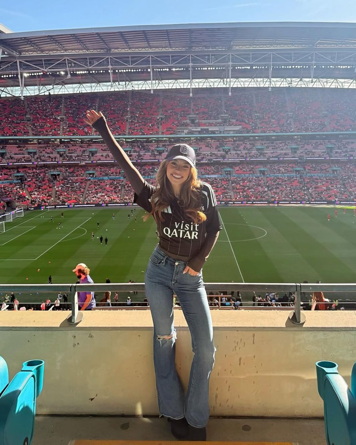 Clipul viral cu Novak Djokovic și o influenceriță superbă a încins internetul » Sârbul s-a furișat în spatele ei și a învățat-o cum se face