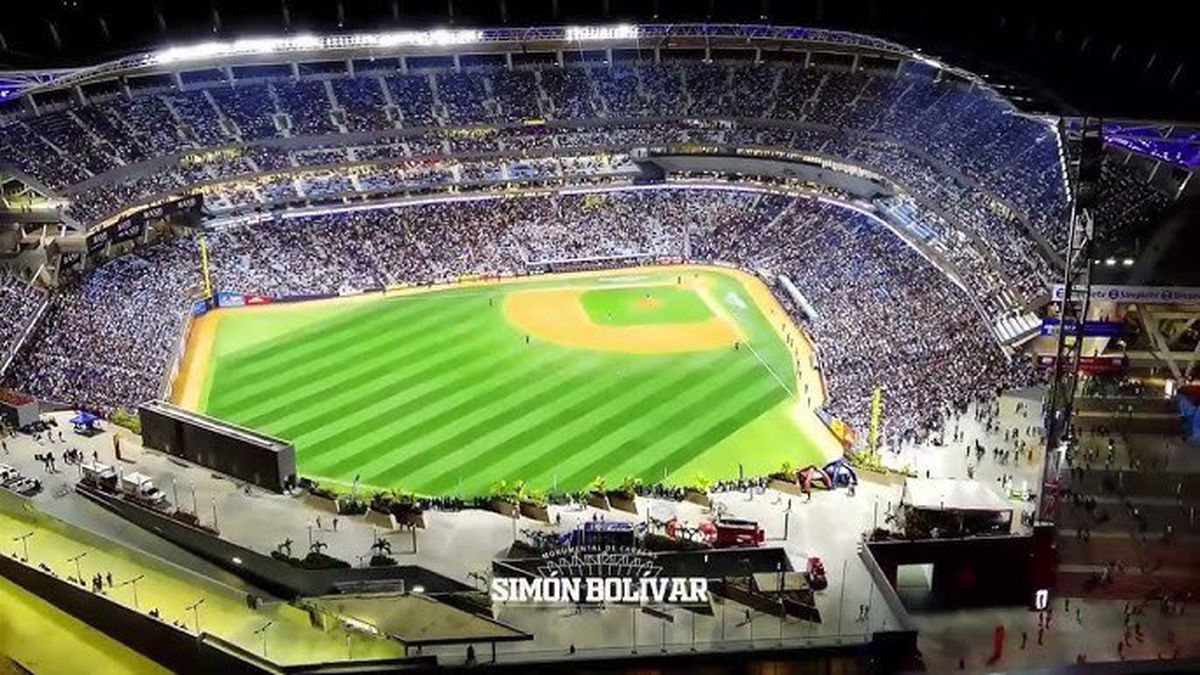 Estadio Monumental de Caracas Simón Bolívar din Venezuela / foto: Imago și X