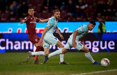 CFR CLUJ - FCSB 1-0 // Gigi Becali, scos din minți de Iulian Cristea: „De ce sari, bă, dacă nu dai cu capul? La revedere!”