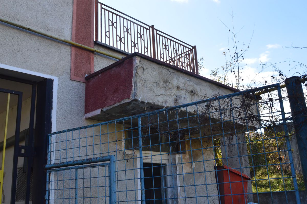 VIDEO + FOTO Cum arată acum locul în care s-au născut povești savuroase în anii ’90: bani pentru echipă câștigați la ruletă și oferta lui Gigi Becali înainte de a cumpăra Steaua