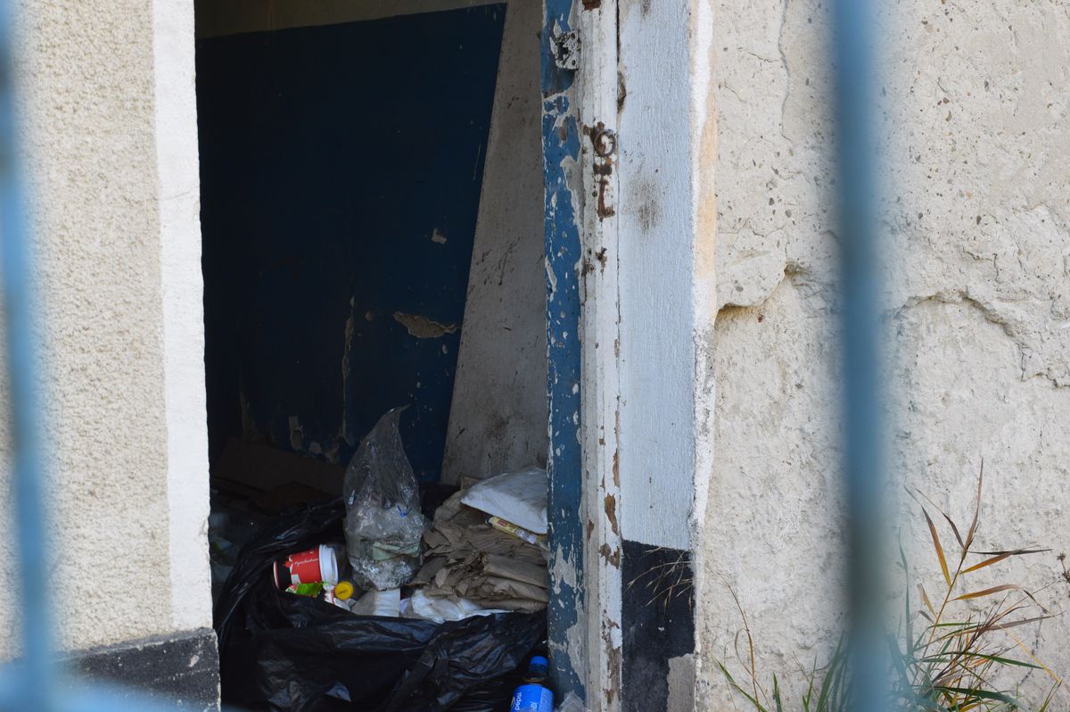 VIDEO + FOTO Cum arată acum locul în care s-au născut povești savuroase în anii ’90: bani pentru echipă câștigați la ruletă și oferta lui Gigi Becali înainte de a cumpăra Steaua