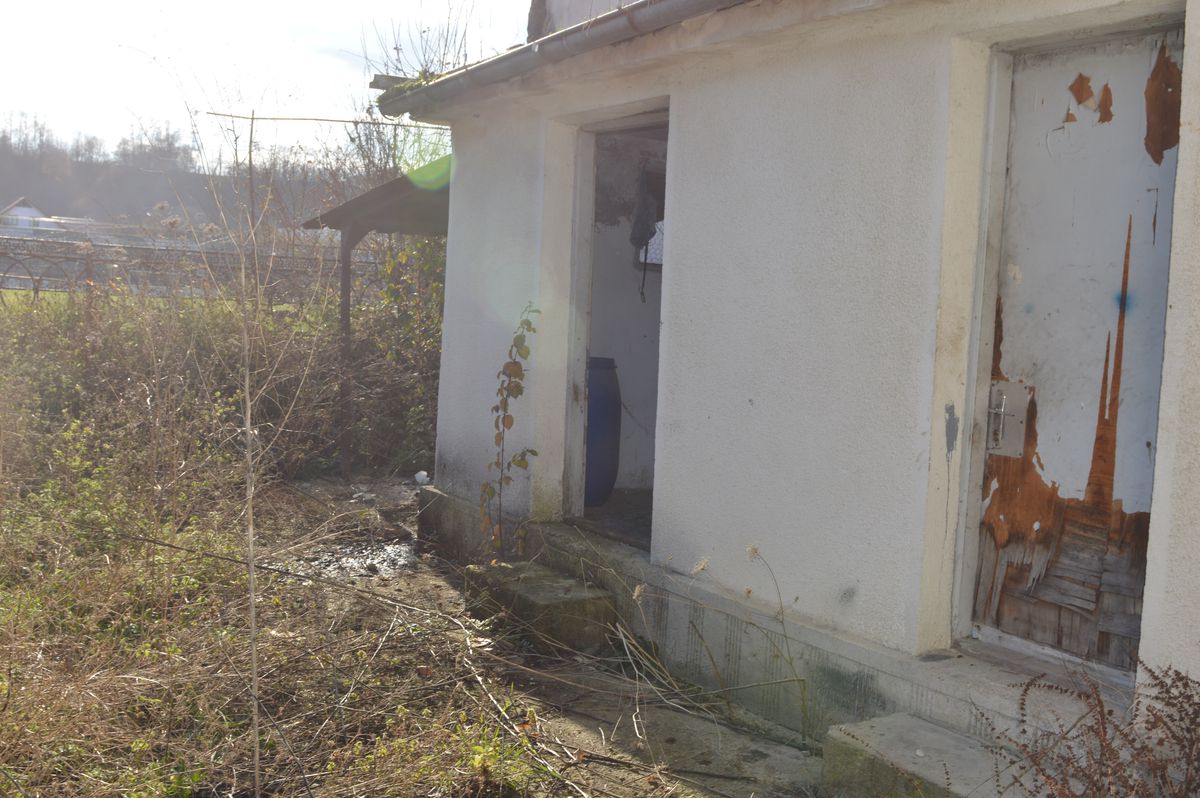 VIDEO + FOTO Cum arată acum locul în care s-au născut povești savuroase în anii ’90: bani pentru echipă câștigați la ruletă și oferta lui Gigi Becali înainte de a cumpăra Steaua