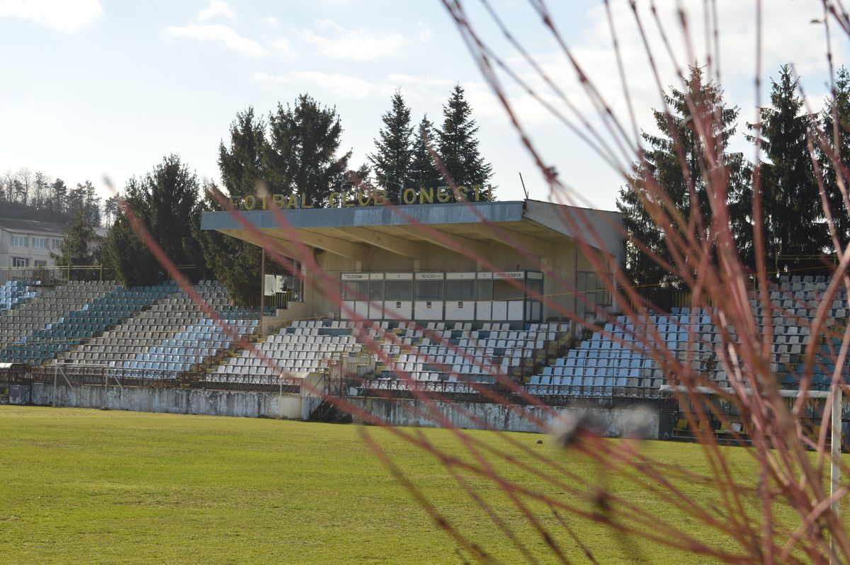 Stadion Onești