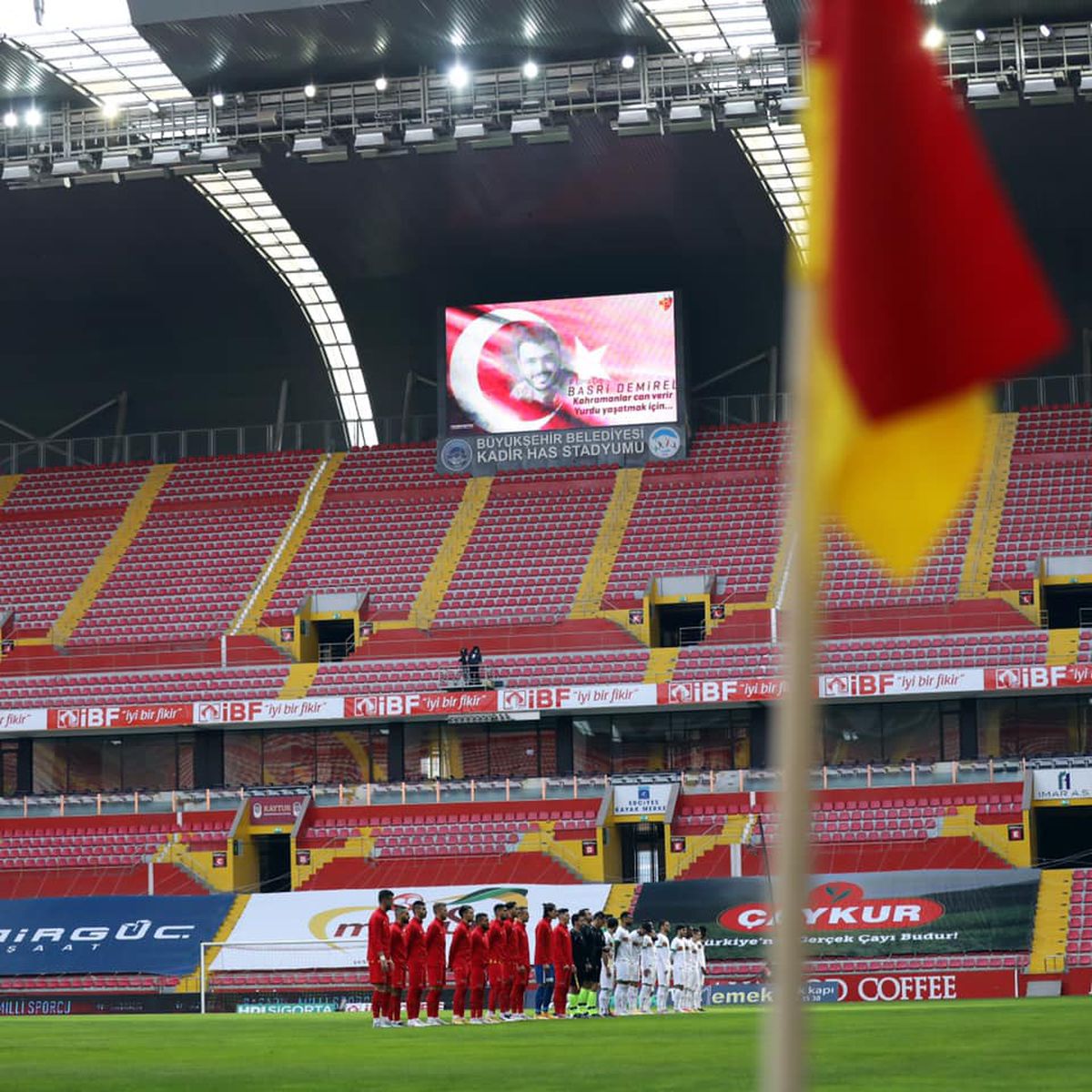 Dan Petrescu a erupt după ultimul meci: „Arbitrul a fost împotriva noastră! O decizie a schimbat totul”