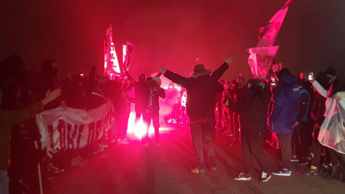 Dinamo - FCSB. Peluza Nord, 3 mesaje dure și un derapaj la adresa PCH: „Faceți chetă să jucați / De Liga 2 să scăpați”