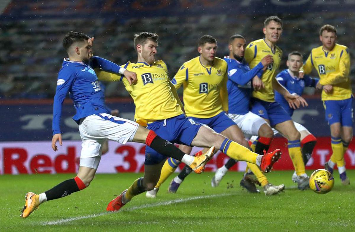 Ianis Hagi, cel mai bun în Rangers - St. Johnstone 1-0 » VIDEO cu execuția superbă a românului