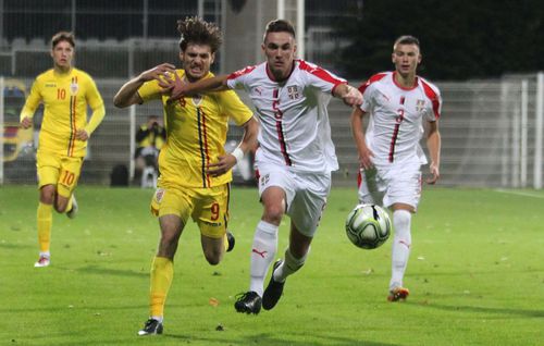 Leonardo Mitruscsak (stânga) a fost testat azi de Dinamo / foto: Imago
