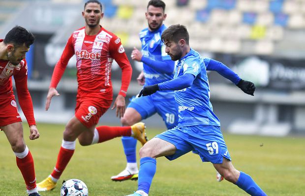 UTA se scufundă » Chindia a câștigat pe final, după o mare greșeală a portarului arădean