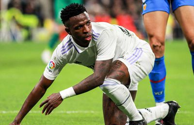 Ruptură totală! Motivul pentru care Vinicius a purtat ghete de culoare neagră în meciul cu Valencia