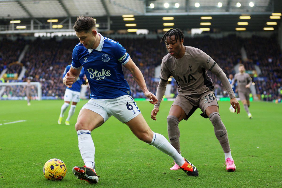 Protest la Everton - Tottenham! Au intrat peste Crouch și au acoperit imnul Premier League: „Nu știți ce faceți!”