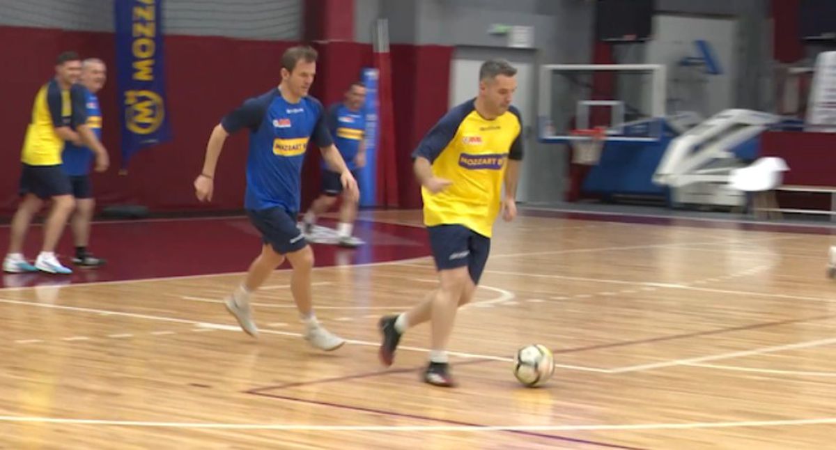 Prunea a schimbat postul într-un meci de Old Boys » Mihali l-a „taxat” amical: „El nu prea a avut treabă cu poarta nici când era jucător”