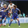 Marea favorită Japonia a fost eliminată de Iran în „sferturile” Cupei Asiei, scor 1-2. În celălalt meci al zilei, Qatar a învins Uzbekistanul. A fost 1-1 la finalul timpului regulamentar, 3-2 la loviturile de departajare.