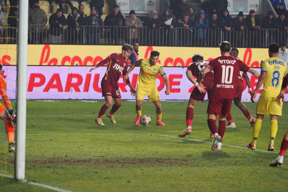 „E dezamăgire mare!” » Jucătorii Petrolului, dărâmați în vestiar după eșecul cu CFR Cluj: „E greu să vii la stadion”